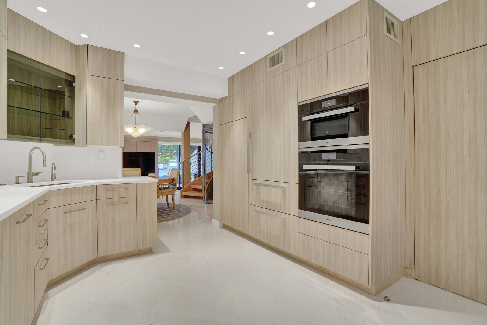 2717 North Ocean Boulevard, Unit 2 Boca Raton, FL 33431 - Photo 25 of 77 Kitchen