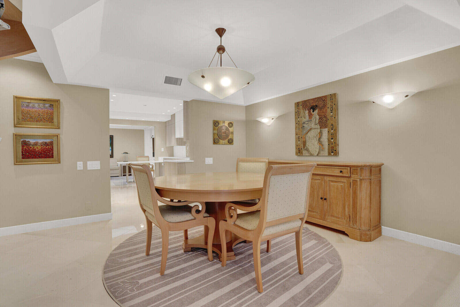 2717 North Ocean Boulevard, Unit 2 Boca Raton, FL 33431 - Photo 29 of 77 Dining Area