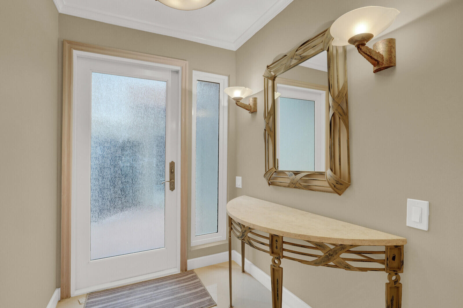 2717 North Ocean Boulevard, Unit 2 Boca Raton, FL 33431 - Photo 8 of 77 Foyer