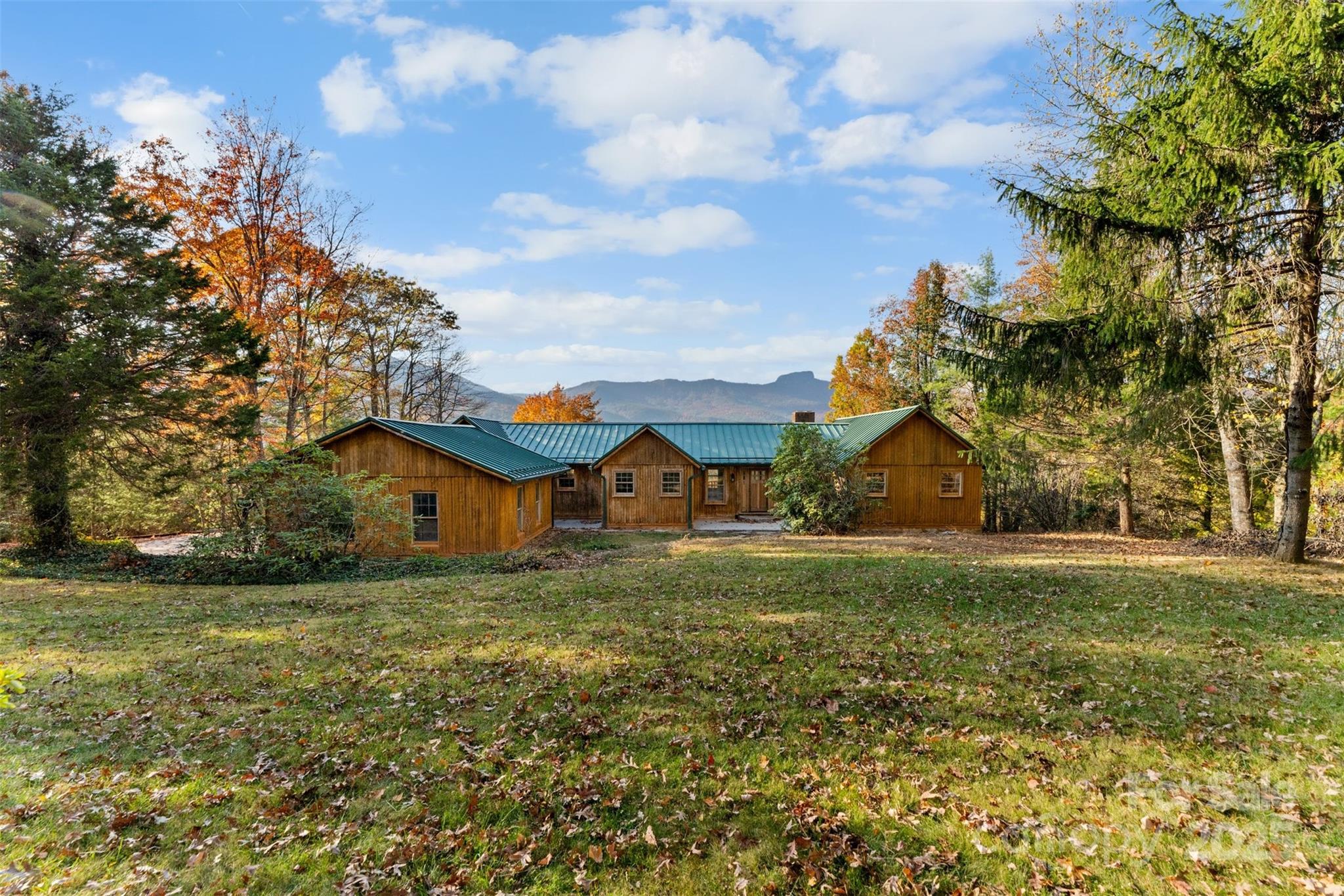 4095 Table Rock Mountain Road Morganton, NC 28655 - Photo 38 of 48 Gallery Image 38