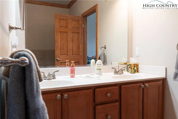 $475,000 | 306-2 Creatwood Trail, Unit 16, Vilas, NC 28692