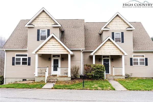 $475,000 | 306-2 Creatwood Trail, Unit 16, Vilas, NC 28692