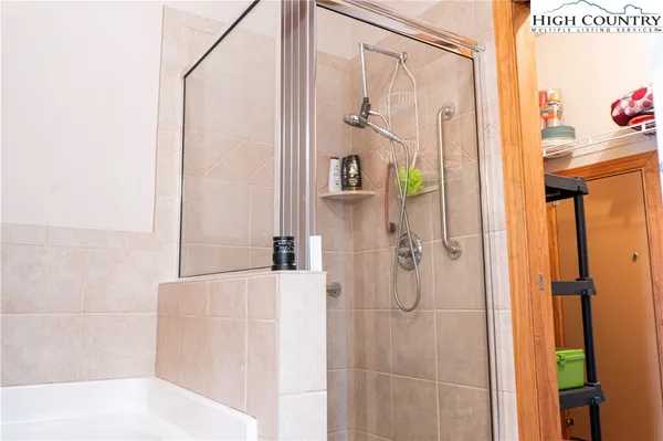 $475,000 | 306-2 Creatwood Trail, Unit 16, Vilas, NC 28692