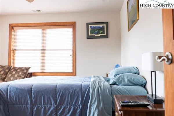 $475,000 | 306-2 Creatwood Trail, Unit 16, Vilas, NC 28692
