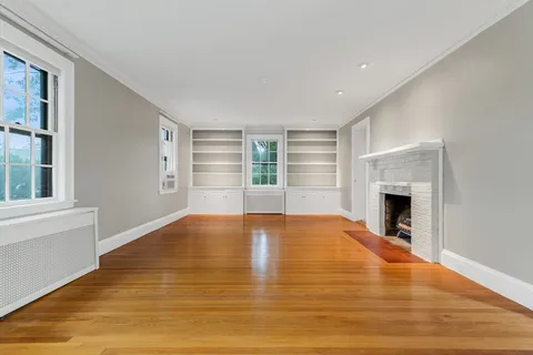$1,300,000 | 3 Chesterford Terrace, Winchester, MA 01890