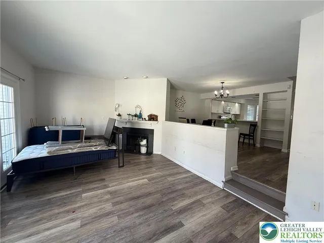 $2,250 | 120 Franklin Court, Bethlehem, PA 18020