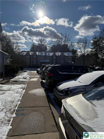 $2,250 | 120 Franklin Court, Bethlehem, PA 18020