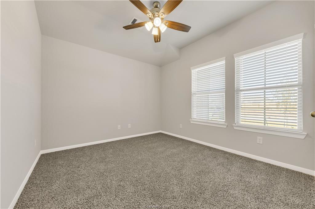5350 Samuel Run Bryan, TX 77807 - Photo 9 of 14