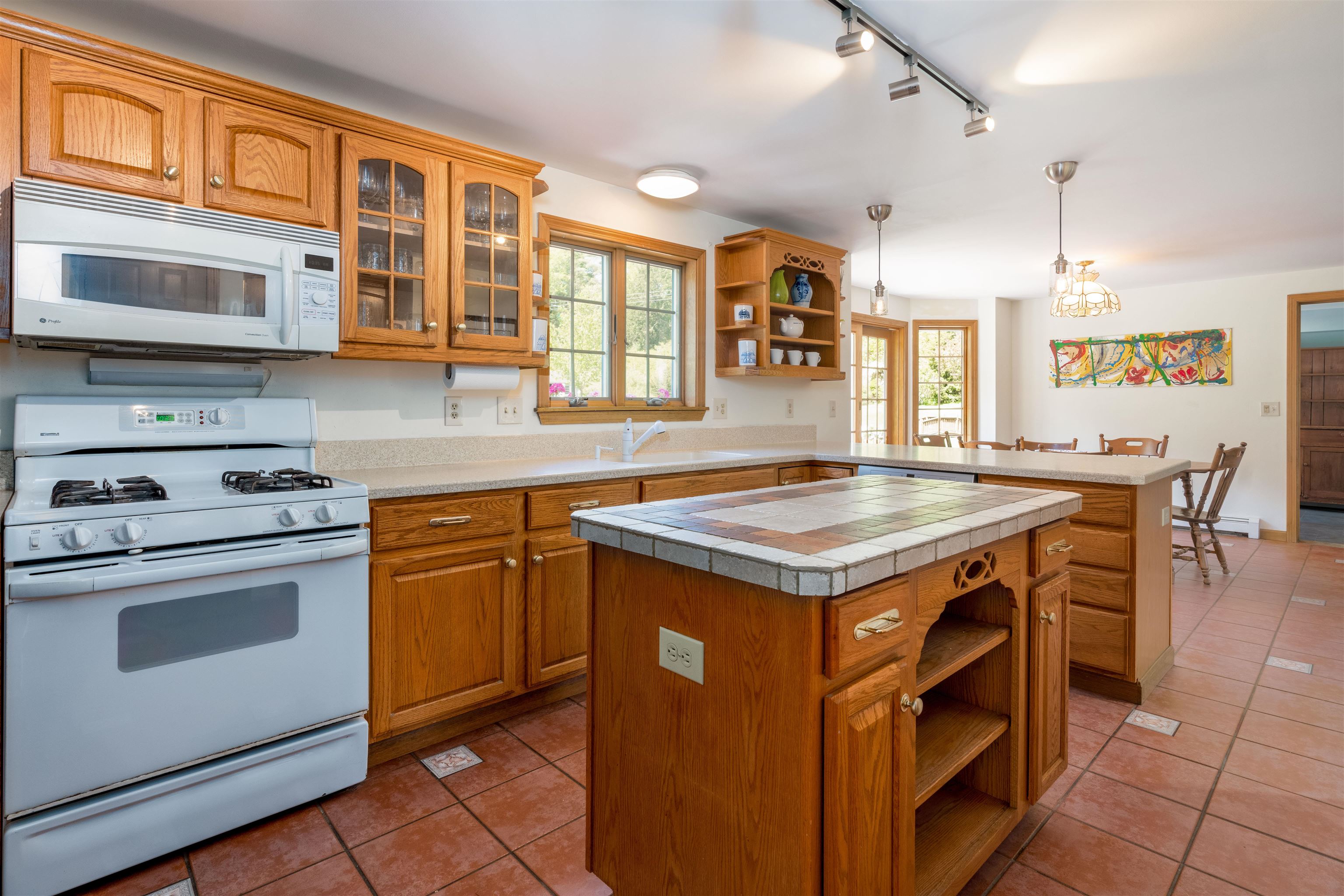 127 Moscow Road Stowe, VT 05672 - Photo 9 of 40