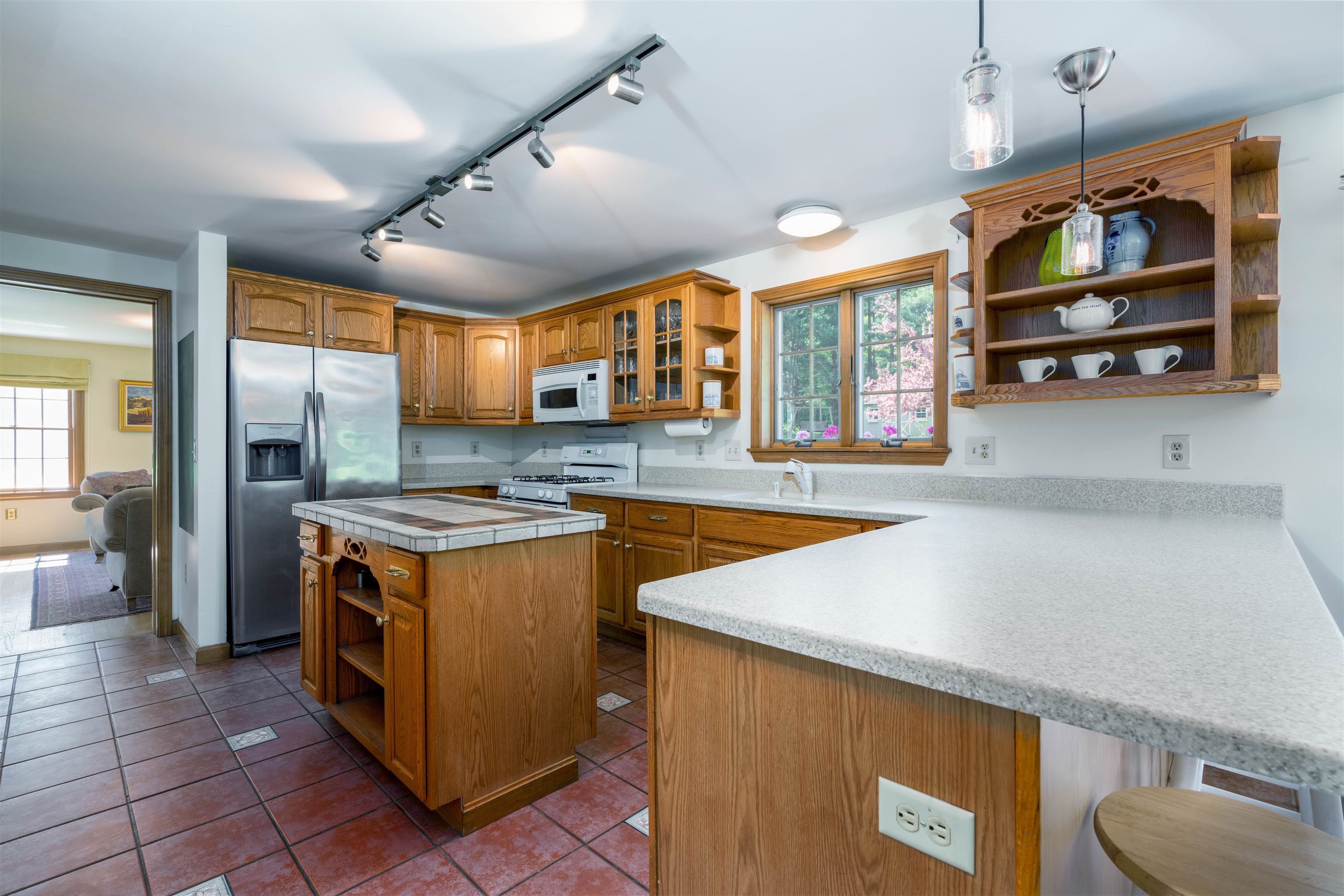 127 Moscow Road Stowe, VT 05672 - Photo 10 of 40