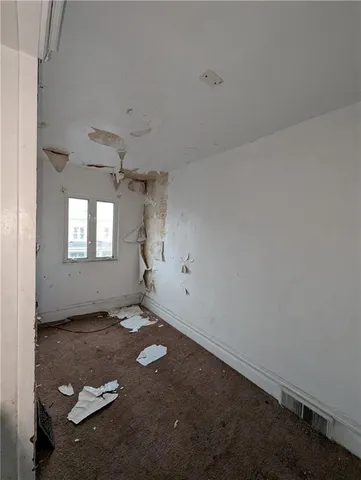 $54,999 | 507 Center Street, East Pittsburgh, PA 15112