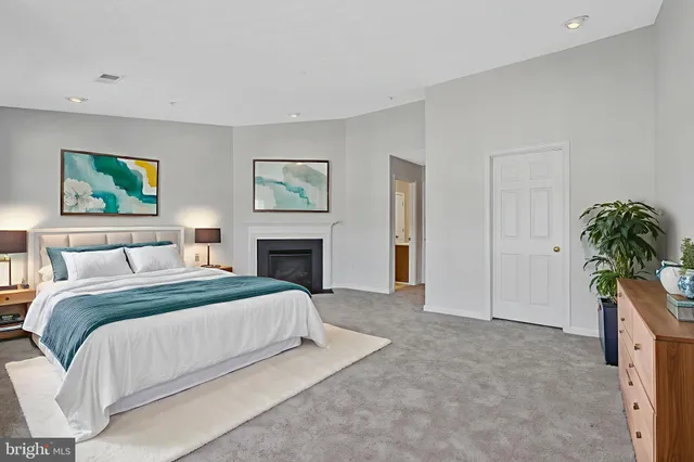 $425,000 | 8206 Barrington Court, Severn, MD 21144