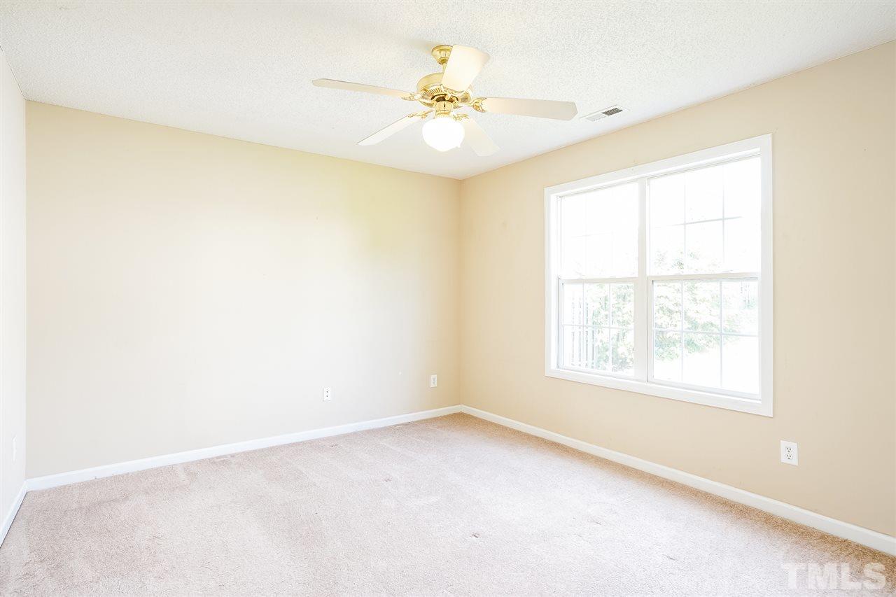 1724 Pebble Ridge Drive Raleigh, NC 27610 - Photo 11 of 25 Gallery Image 11