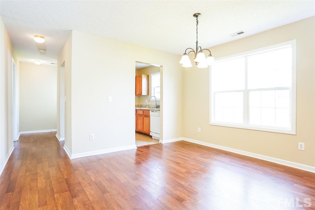 1724 Pebble Ridge Drive Raleigh, NC 27610 - Photo 5 of 25 Gallery Image 5