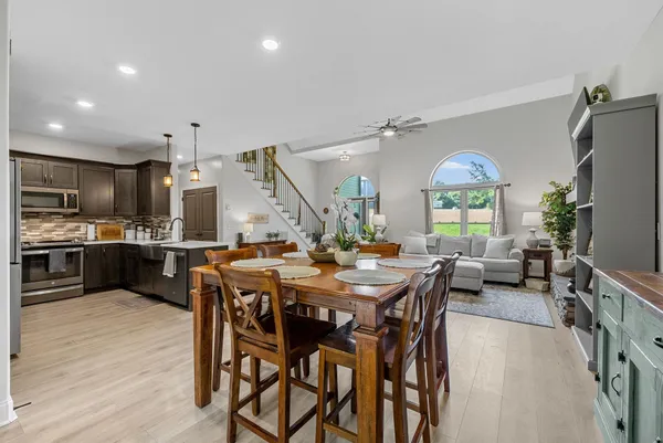 $689,999 | 1415 Southside Road, Southside, TN 37171