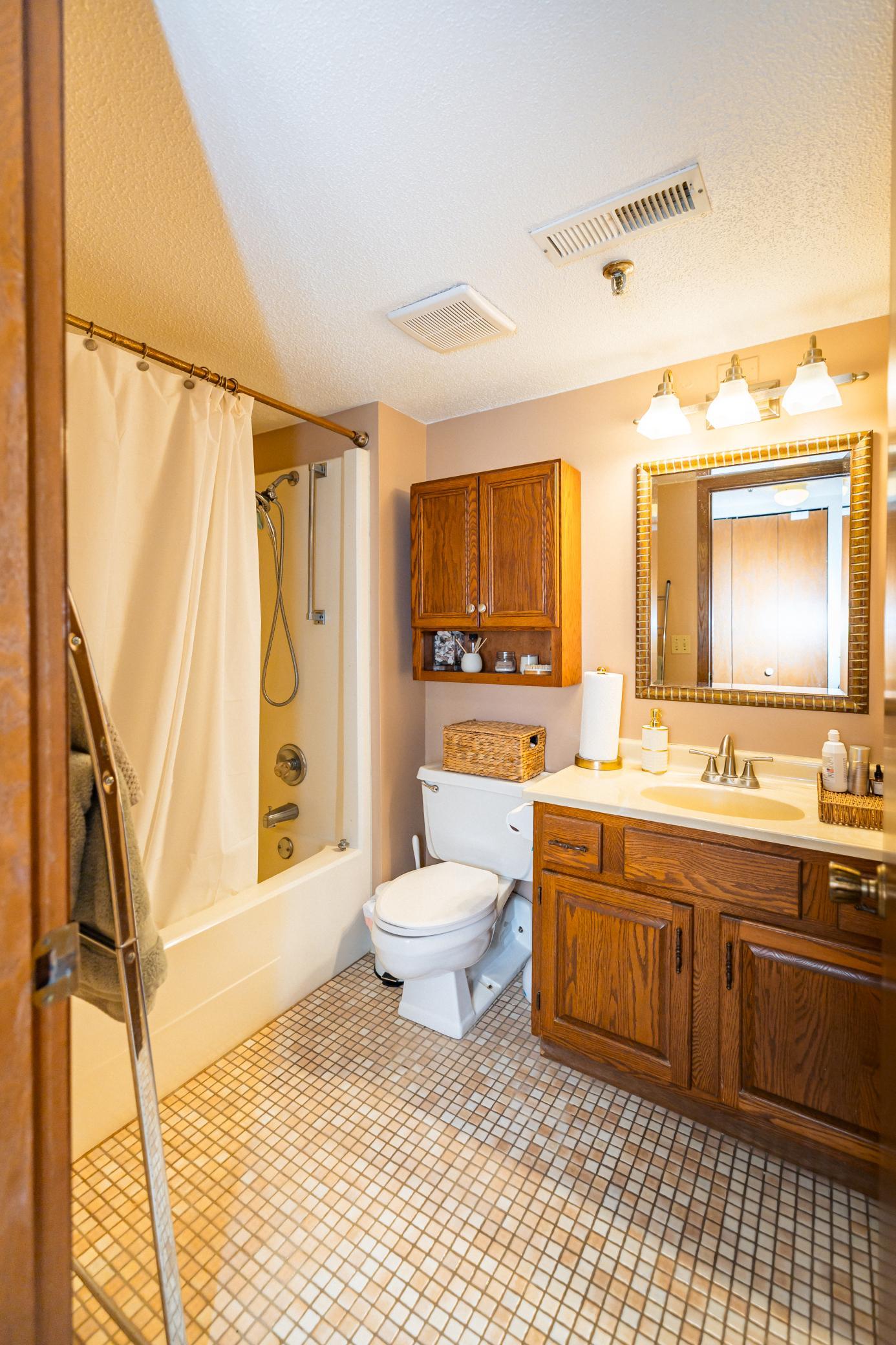 625 19th Street Northwest, Unit 300 Rochester, MN 55901 - Photo 58 of 75