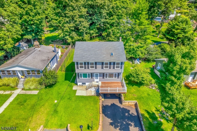 13 Hopatchung Road Hopatcong, NJ 07843 - Photo 19 of 35 Gallery Image 19