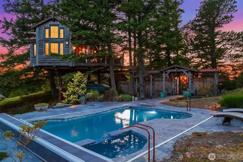 $2,195,000 | 354 Nighthawk Lane, Orcas Island, WA 98279