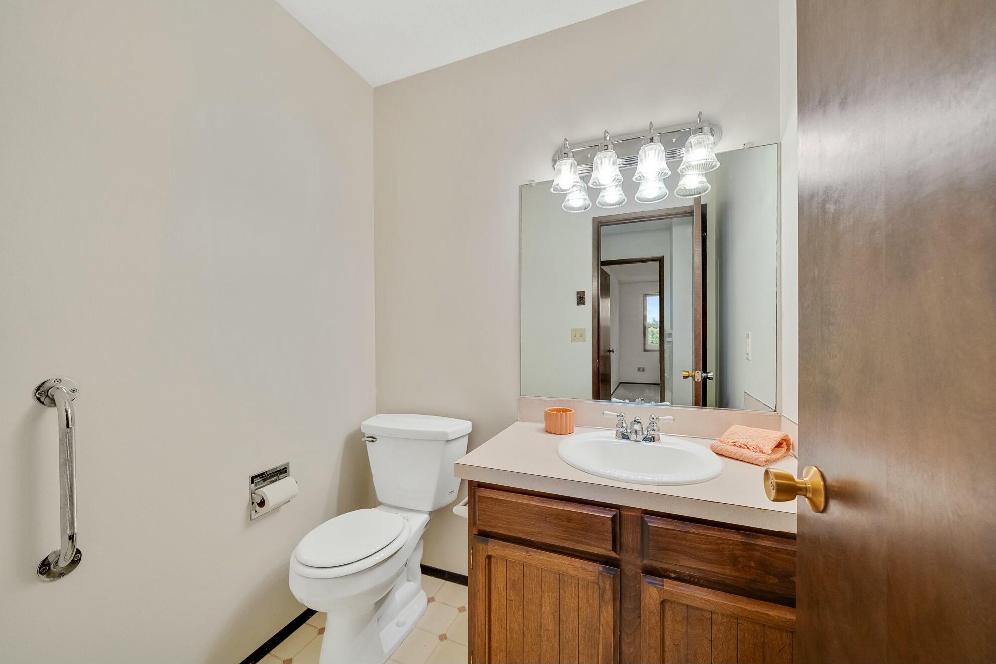 12679 Southwest Prince Edward Court Tigard, OR 97224 - Photo 12 of 19 tempImagepogwil