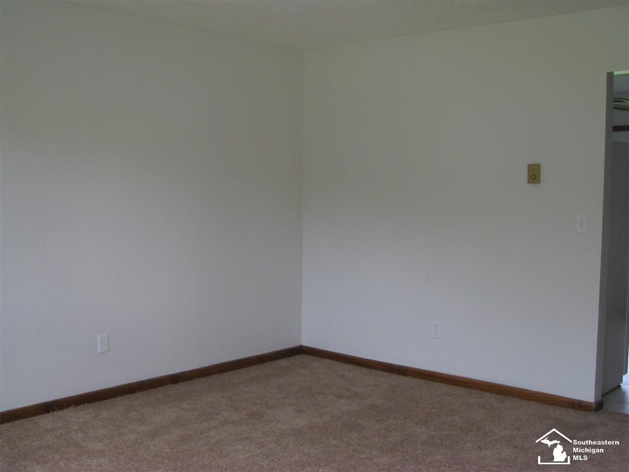 5122 Ohara Road Carleton, MI 48117 - Photo 8 of 53