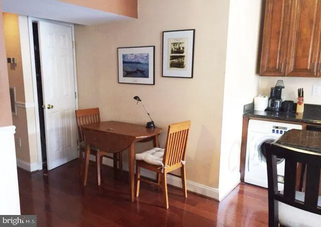$272,000 | 1125 12th Street Northwest, Unit 64, Washington, DC 20005