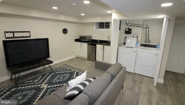 $272,000 | 1125 12th Street Northwest, Unit 64, Washington, DC 20005