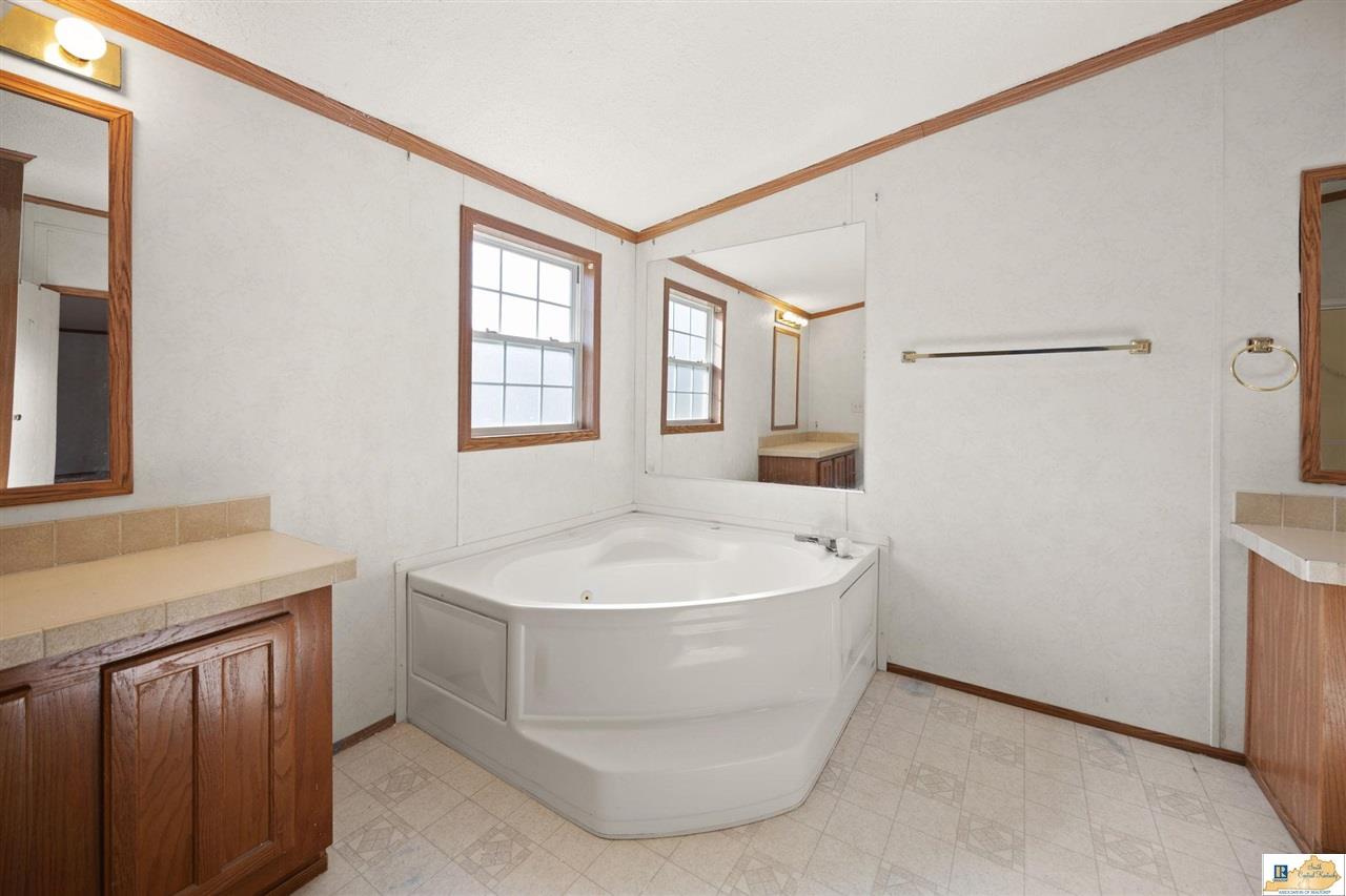 1451 Deckard School Road Rineyville, KY 40162 - Photo 30 of 66 Gallery Image 30