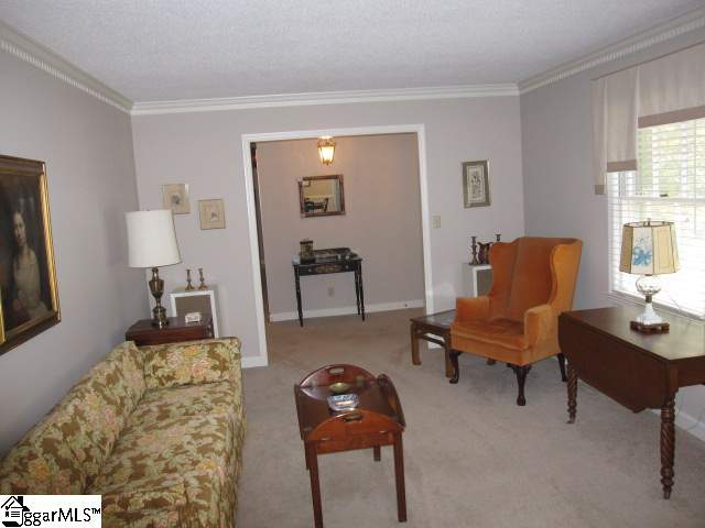 102 Old Mill Road Taylors, SC 29687 - Photo 4 of 21 Gallery Image 4