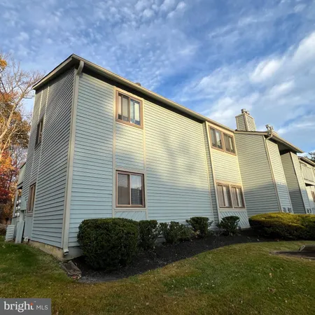 $2,050 | 1909 Woodhollow Drive, Marlton, NJ 08053