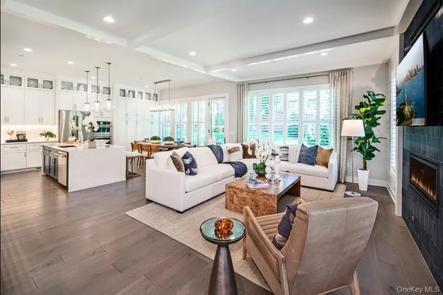 $1,895,000 | 15 Marker Ridge, Unit 16, Irvington, NY 10533