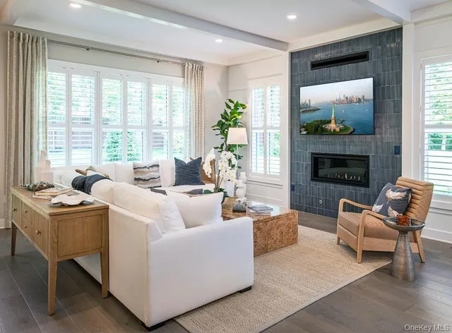 $1,895,000 | 15 Marker Ridge, Unit 16, Irvington, NY 10533