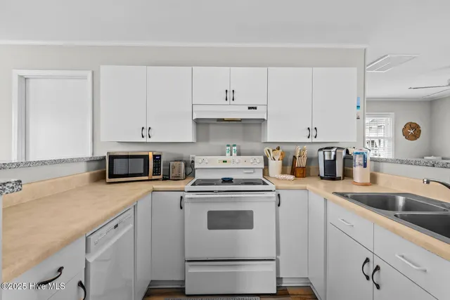 $725,000 | 1331 Carolina Boulevard, Topsail Beach, NC 28445