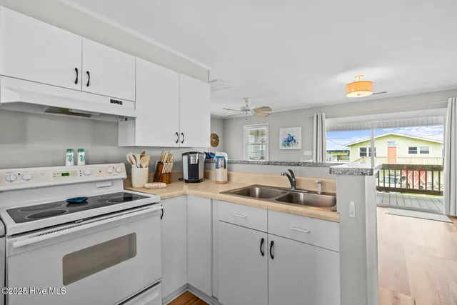 $725,000 | 1331 Carolina Boulevard, Topsail Beach, NC 28445