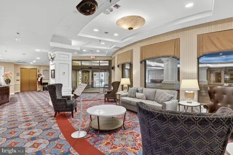 $450,000 | 900 North Taylor Street, Unit 1612, Arlington, VA 22203