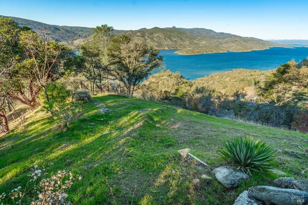 $199,000 | 135 Poppy Lane, Napa, CA 94558