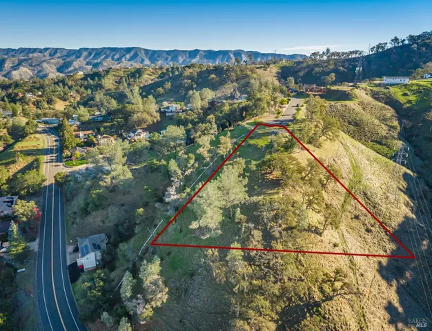 $220,000 | 135 Poppy Lane, Napa, CA 94558