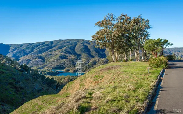 $199,000 | 135 Poppy Lane, Napa, CA 94558