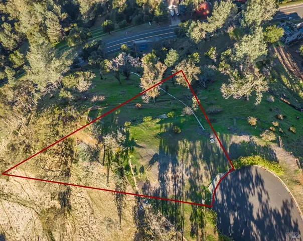 $220,000 | 135 Poppy Lane, Napa, CA 94558