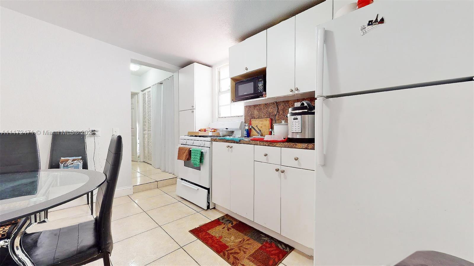 1237 Northwest 33rd Avenue Miami, FL 33125 - Photo 11 of 46