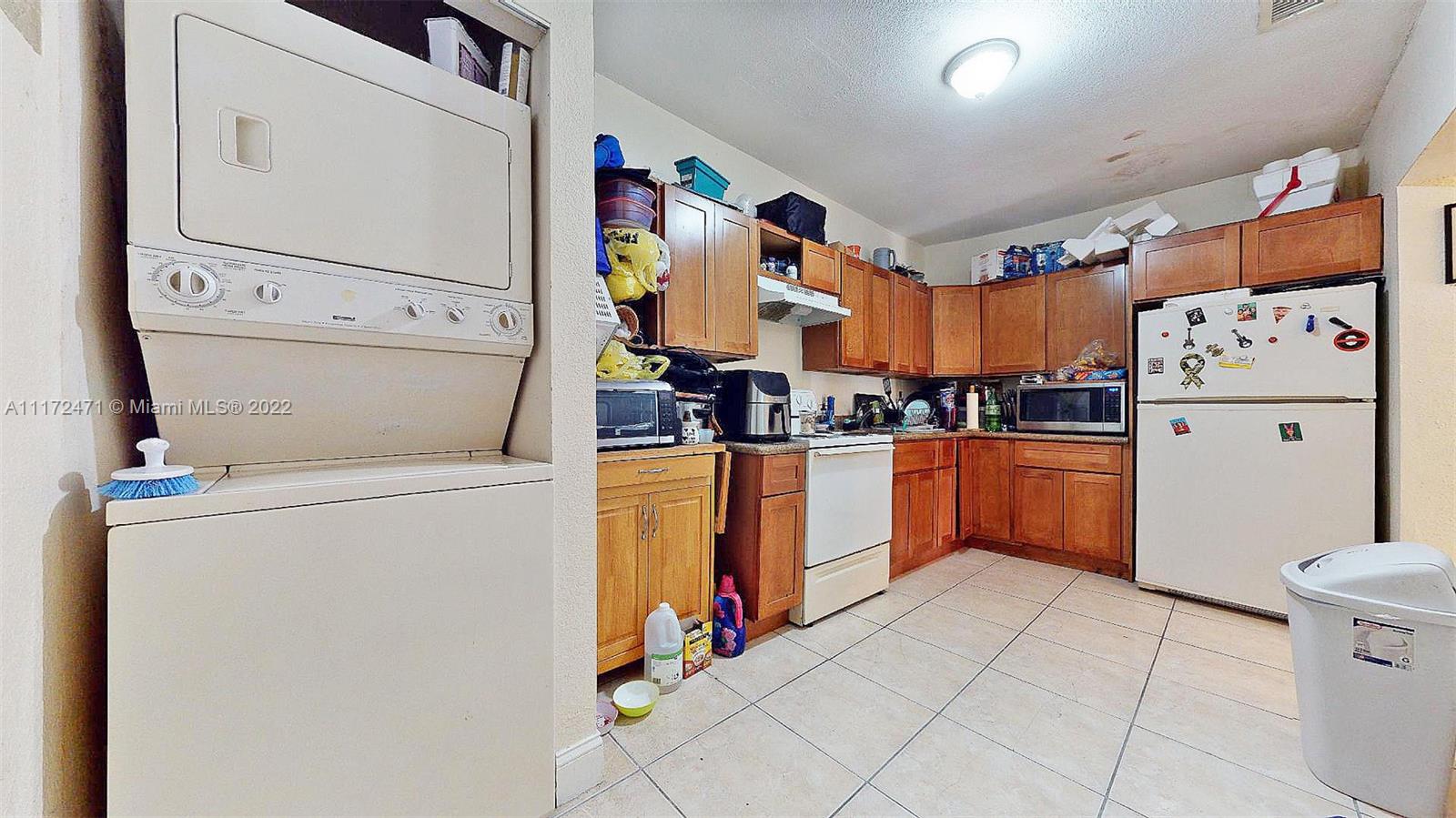 1237 Northwest 33rd Avenue Miami, FL 33125 - Photo 24 of 46