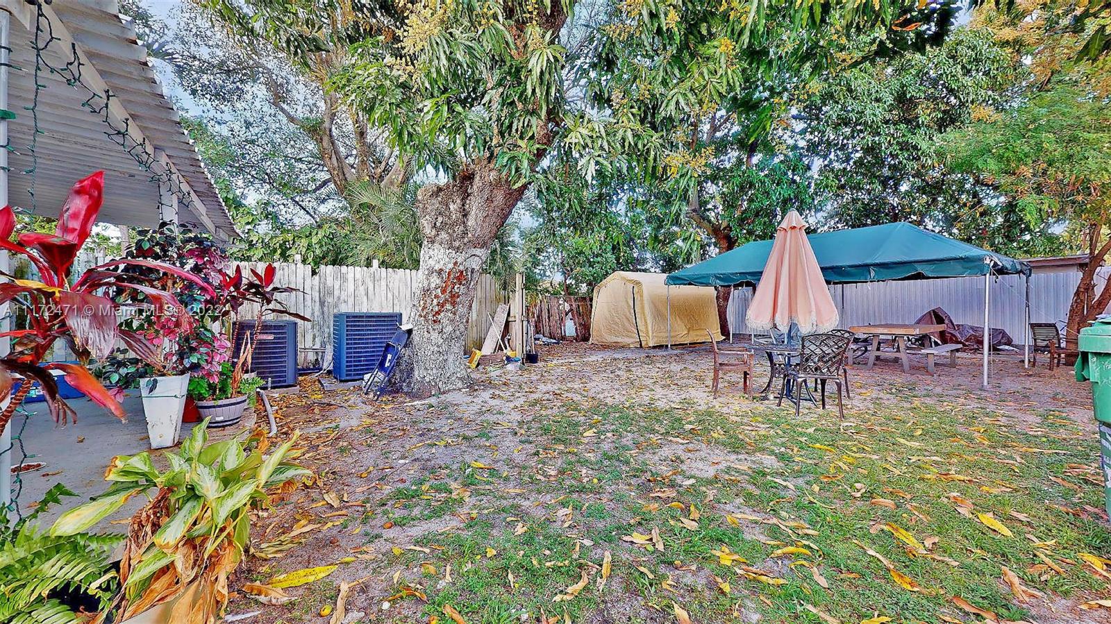1237 Northwest 33rd Avenue Miami, FL 33125 - Photo 46 of 46