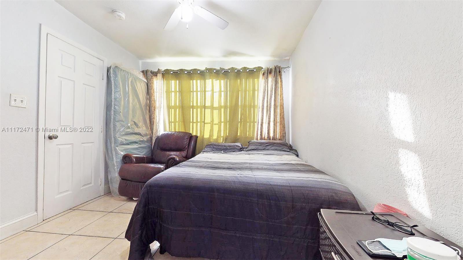 1237 Northwest 33rd Avenue Miami, FL 33125 - Photo 5 of 46
