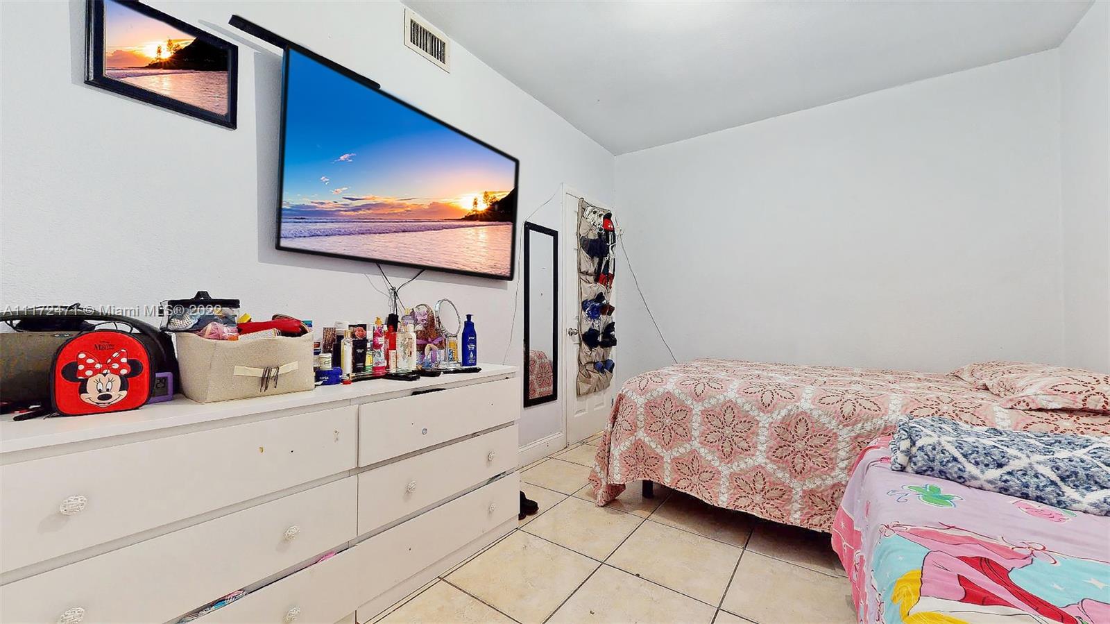 1237 Northwest 33rd Avenue Miami, FL 33125 - Photo 9 of 46