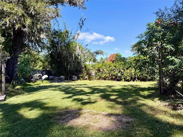 $2,300 | 2908 Forest Circle, Seffner, FL 33584