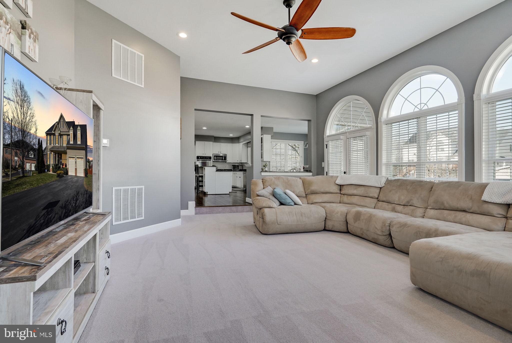 4064 Sapling Way Triangle, VA 22172 - Photo 20 of 52 Gallery Image 20