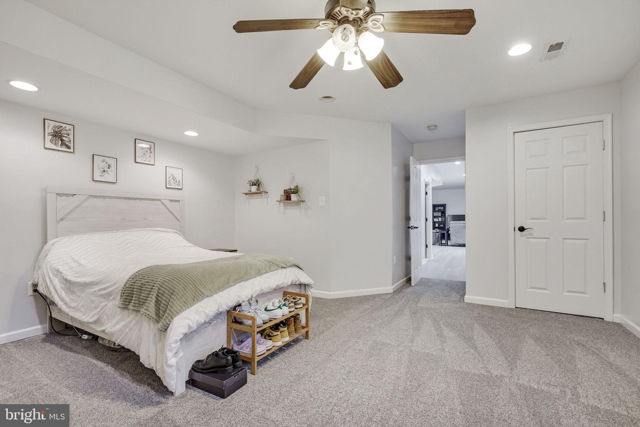 4064 Sapling Way Triangle, VA 22172 - Photo 45 of 52 Gallery Image 45