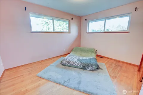 $850,000 | 20221 Church Lake Road East, Bonney Lake, WA 98391