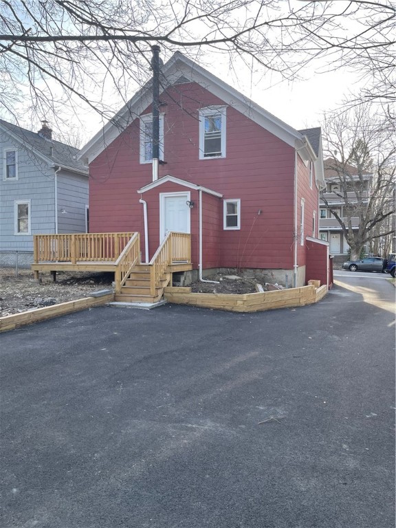 133 Bennett Street Woonsocket, RI 02895 - Photo 3 of 17