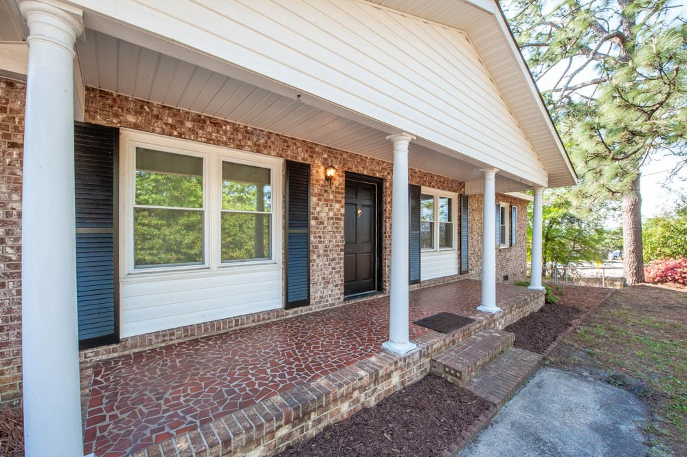3216 Richmond Hill Road Augusta, GA 30906 - Photo 3 of 18 Gallery Image 3