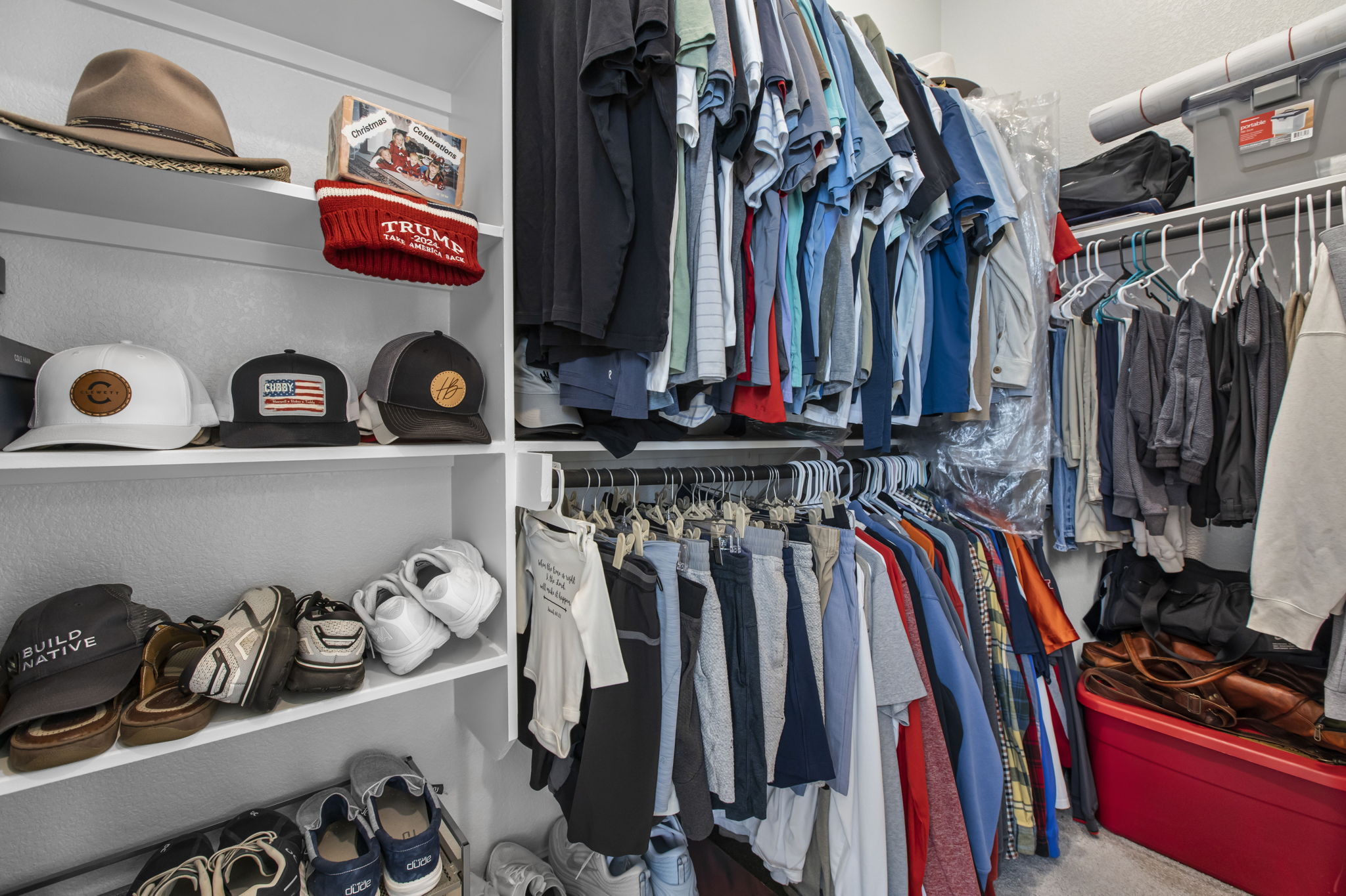 313 Terrene Trail Georgetown, TX 78628 - Photo 28 of 40 View of walk in closet